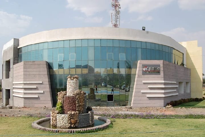 CH Institute of Management and Commerce campus in Gram Baroli, Madhya Pradesh, India — photo 1