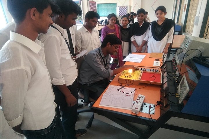 Government Polytechnic campus in Jalna, Maharashtra, India — photo 3