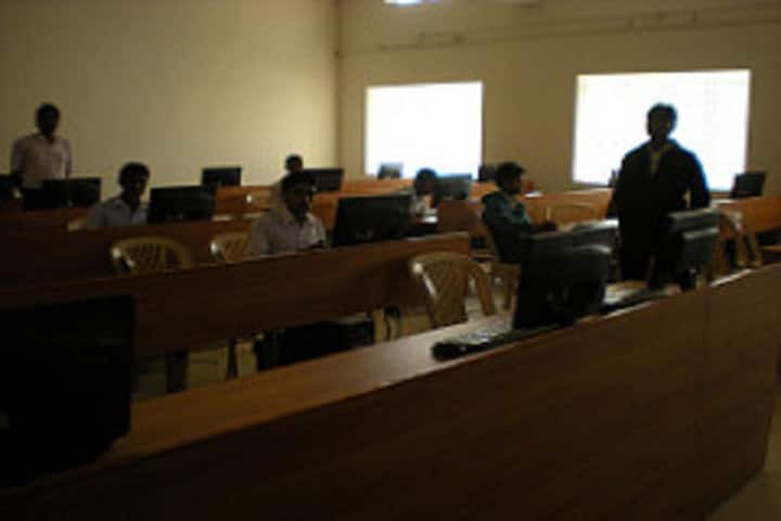 Shri Laxmanrao Mankar College of Polytechnic campus in Gondia, Maharashtra, India — photo 3