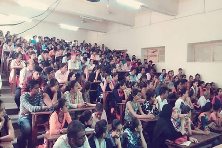 CB Patel Arts College campus in Kheda, Gujarat, India — photo 5