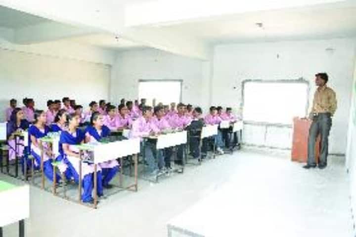 Shinde Polytechnic College campus in Buldhana, Maharashtra, India — photo 2