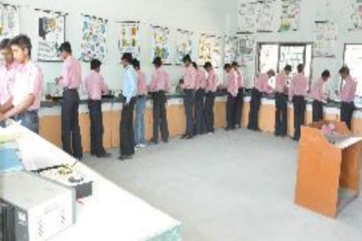 Shinde Polytechnic College campus in Buldhana, Maharashtra, India — photo 6