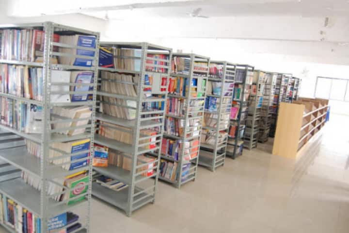 Dr Bhausaheb Nandurkar College of Engineering and Technology campus in Yavatmal, Maharashtra, India — photo 2