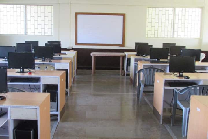 Rajaram Shinde College of Engineering campus in Ratnagiri, Maharashtra, India — photo 4