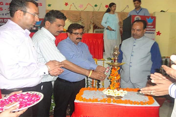 Swami Devi Dyal College of Nursing campus in Barwala, Haryana, India — photo 1