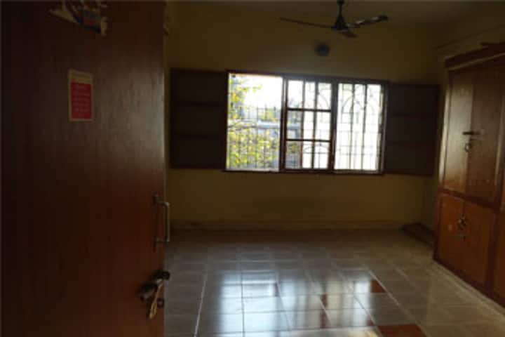 Government Unani Medical College campus in Arumbakkam, Tamil Nadu, India — photo 5