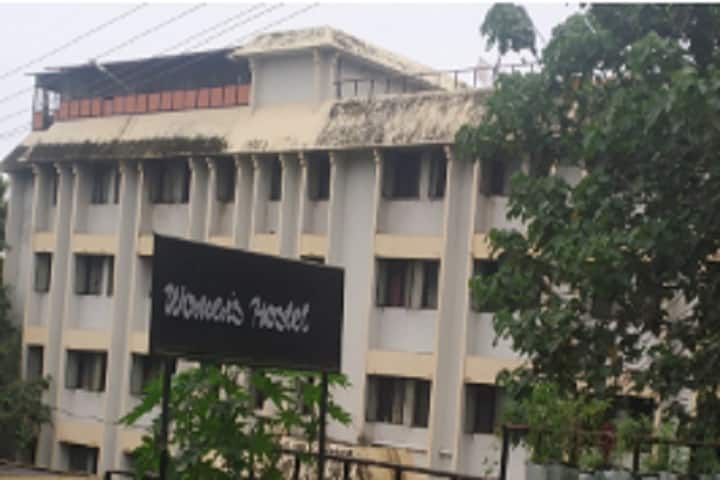 Government Homoeopathic Medical College campus in Thiruvananthapuram, Kerala, India — photo 3