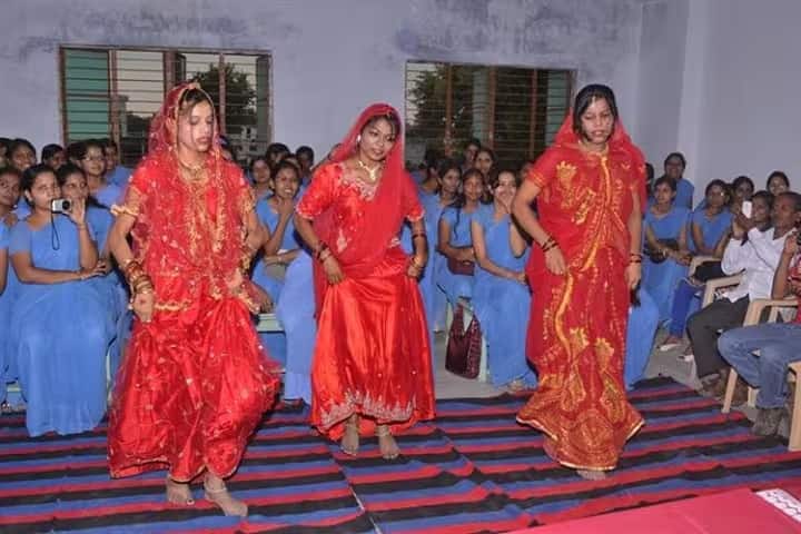 Vimal Mahila Mahavidyalaya campus in Gorakhpur, Uttar Pradesh, India — photo 4