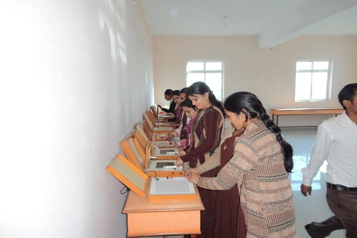 Amar Bhartiya Mahavidyalaya campus in Gwalior, Madhya Pradesh, India — photo 5