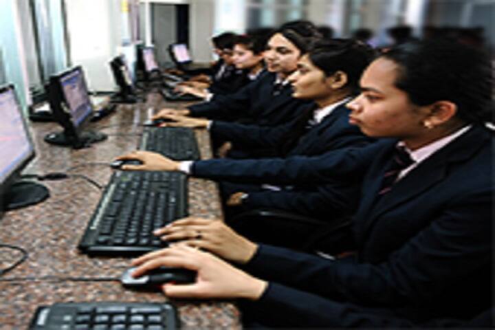 Shree Karni College campus in Jaipur, Rajasthan, India — photo 5