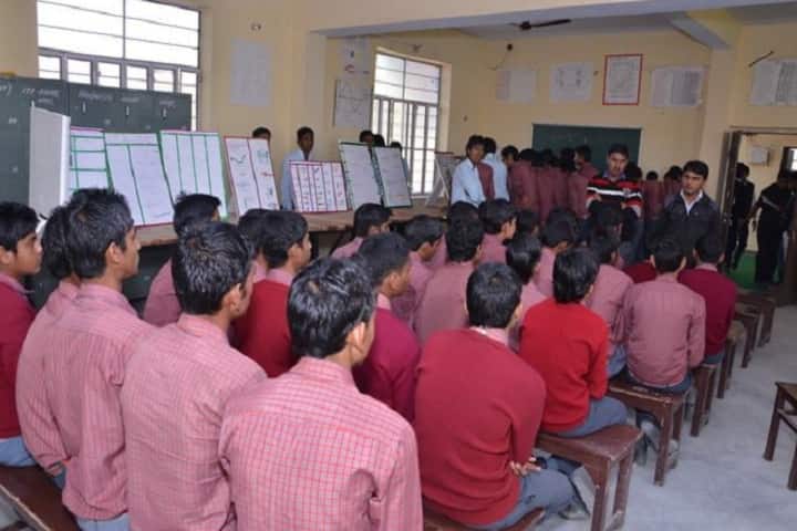Vivek PG Mahavidhyalaya campus in Jaipur, Rajasthan, India — photo 4