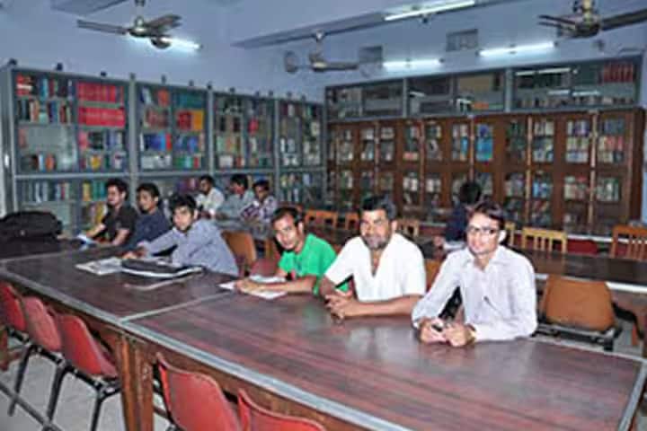 Agrawal PG College campus in Jaipur, Rajasthan, India — photo 5