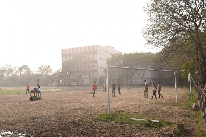 BKM Science College campus in Valsad, Gujarat, India — photo 6