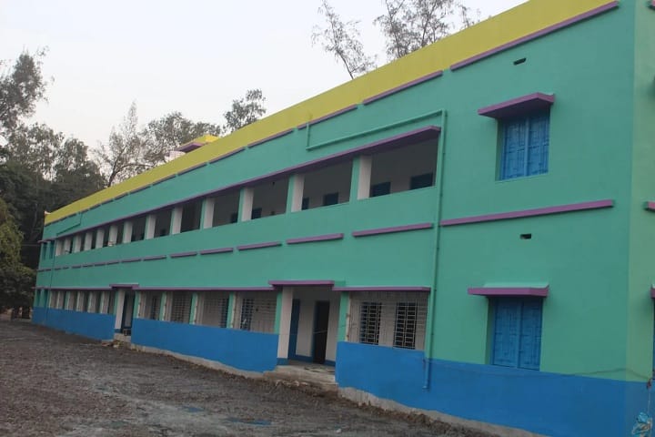 Rabindra Bharati Mahavidyalaya campus in Kolaghat, West Bengal, India — photo 2