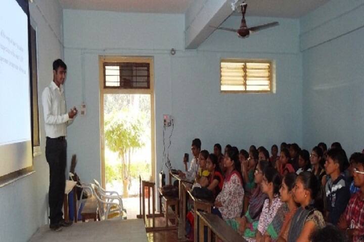 The Patidar Gin Science College campus in Bardoli, Gujarat, India — photo 4