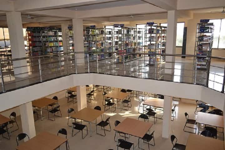 Dhamangaon Education Society's College of Engineering and Technology campus in Amravati, Maharashtra, India — photo 5