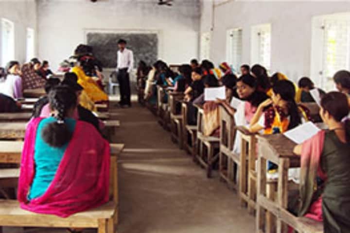 Domkal Girls College campus in Murshidabad, West Bengal, India — photo 2