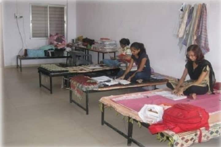 Vidya Vikas Pratishthan Polytechnic campus in Solapur, Maharashtra, India — photo 2
