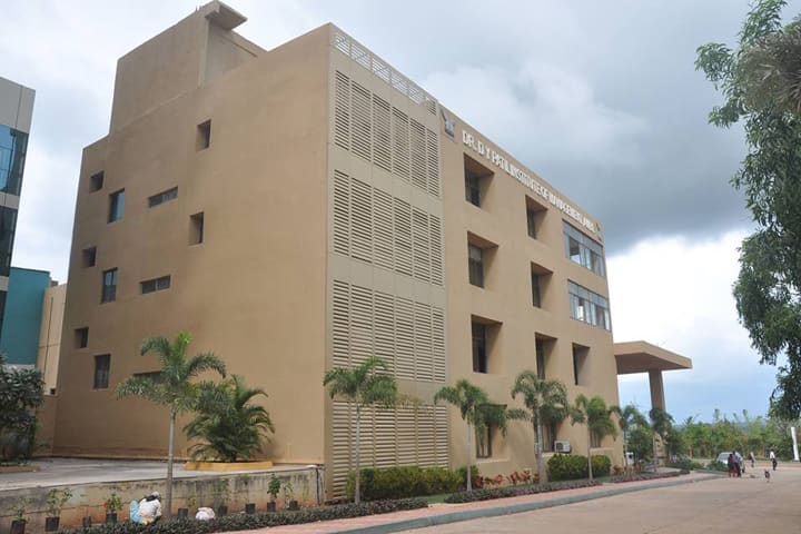 Dr DY Patil Institute of Management campus in Pune, Maharashtra, India — photo 1