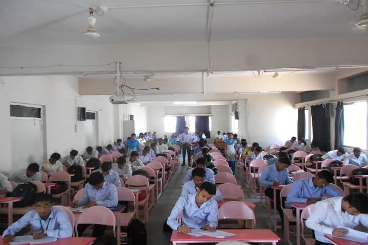 YD Mane Institute of Technology campus in Kolhapur, Maharashtra, India — photo 3