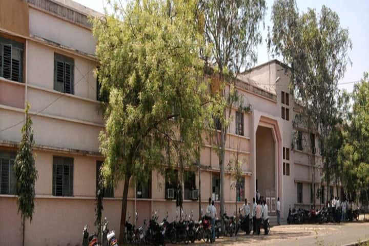 Gangamai College of Engineering campus in Dhule, Maharashtra, India — photo 1