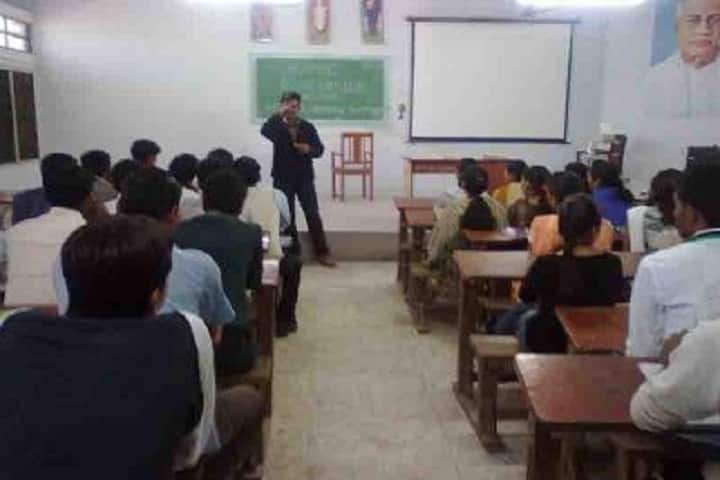 Patel JB Rudelwala Arts campus in Anand, Gujarat, India — photo 2