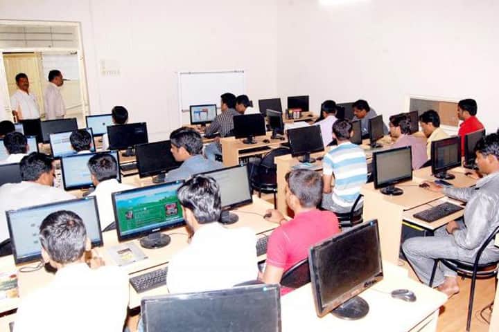Maharashtra College of Engineering campus in Latur, Maharashtra, India — photo 4