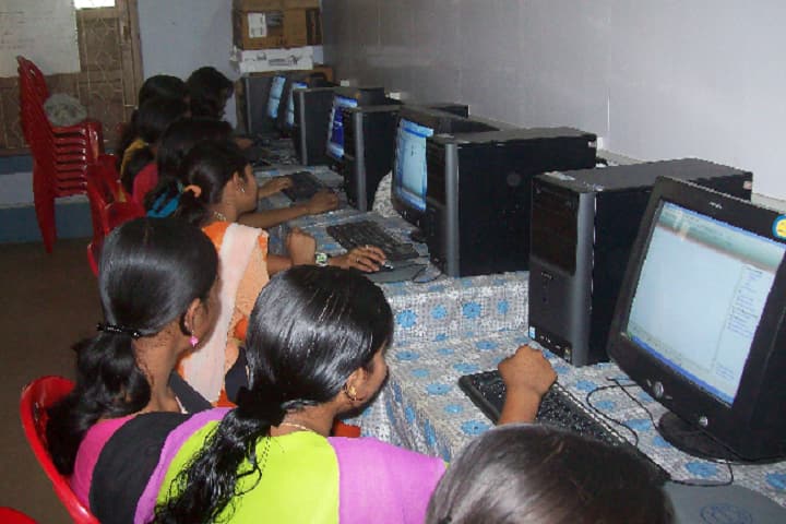 Thakur Panchanan Mahila Mahavidyalaya campus in Cooch Behar, West Bengal, India — photo 5