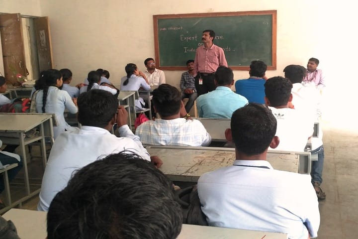 Rajiv Gandhi Polytechnic campus in Satara, Maharashtra, India — photo 1