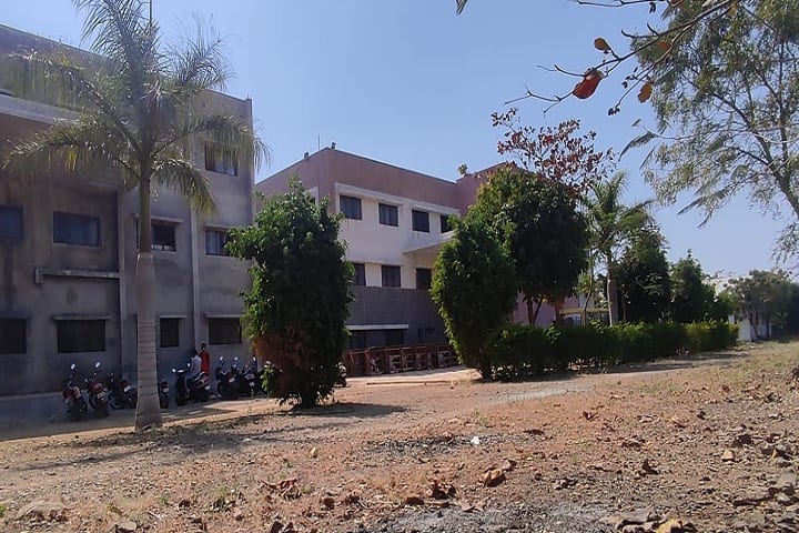 Gurukul Education Society Institute of Engineering and Technology campus in Nashik, Maharashtra, India — photo 1