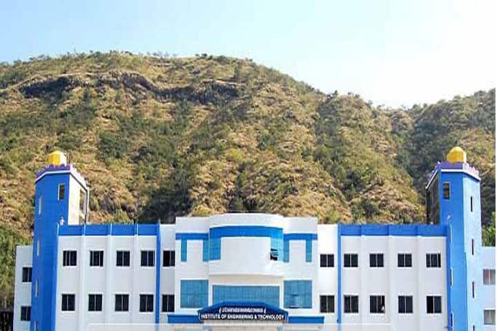 Late Narayandas Bhawandas Chhabada Institute of Technology Polytechnic campus in Satara, Maharashtra, India — photo 1