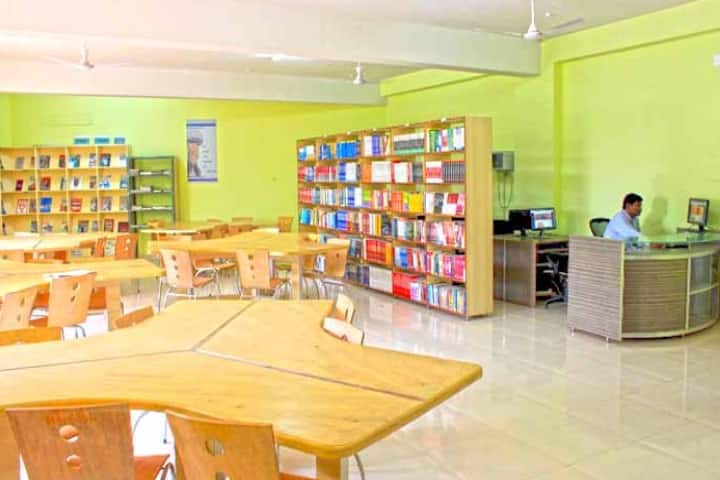 Sanskrithi School of Engineering campus in Puttaparthi, Andhra Pradesh, India — photo 2
