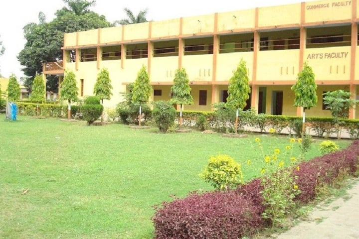 Vardhaman College campus in Bijnor, Uttar Pradesh, India — photo 1