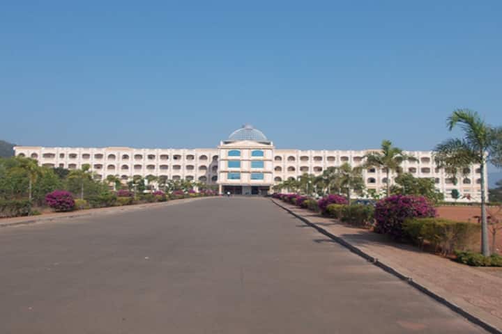 Sanketika Vidya Parishad Engineering College campus in Visakhapatnam, Andhra Pradesh, India — photo 1