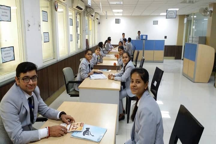 Delhi Skill and Entrepreneurship University campus in New Delhi, Delhi, India — photo 4