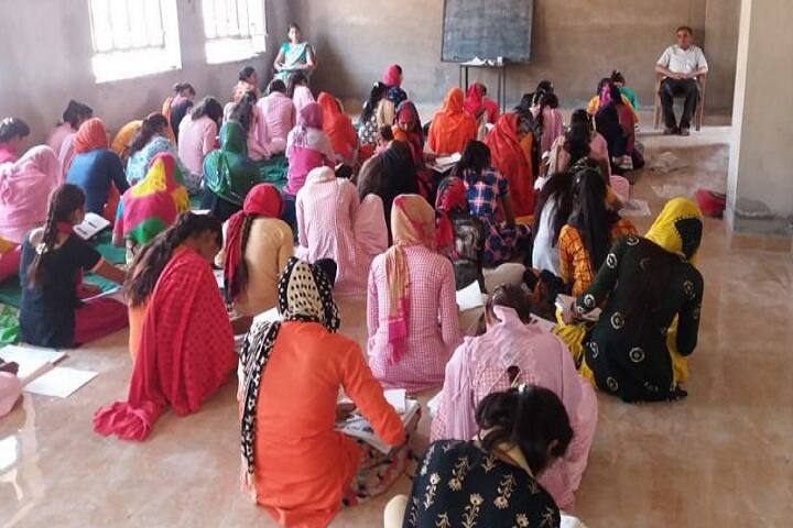 Sogani Mahila Mahavidyalaya campus in Sawai Madhopur, Rajasthan, India — photo 5