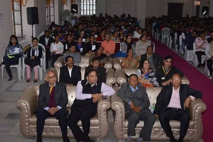 Seth Moti Lal PG College campus in Jhunjhunu, Rajasthan, India — photo 3