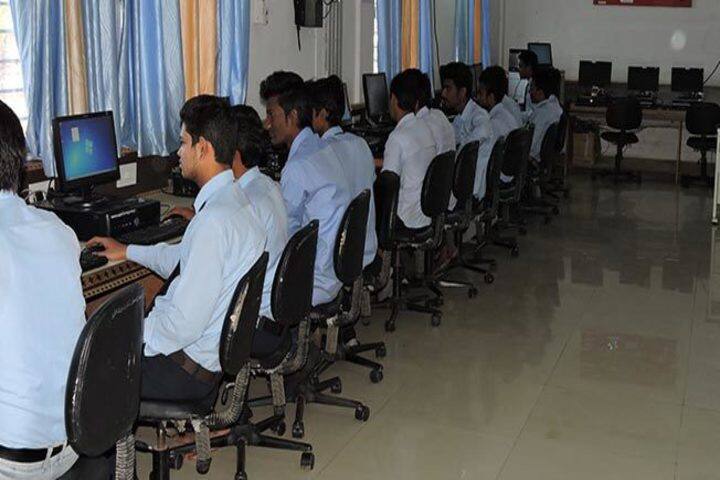 Suresh Deshmukh College of Engineering campus in Wardha, Maharashtra, India — photo 4