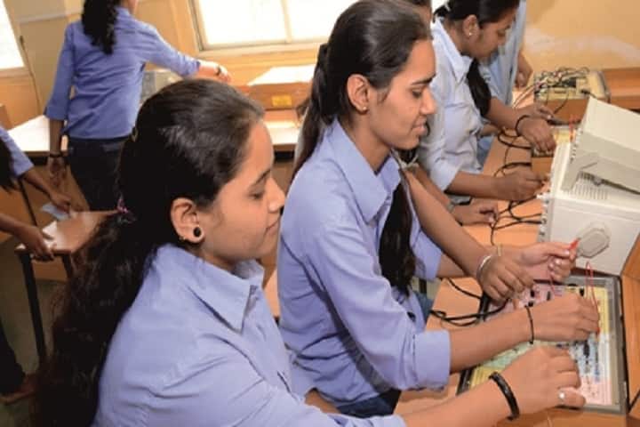 Institute of Knowledge College of Engineering campus in Pune, Maharashtra, India — photo 2