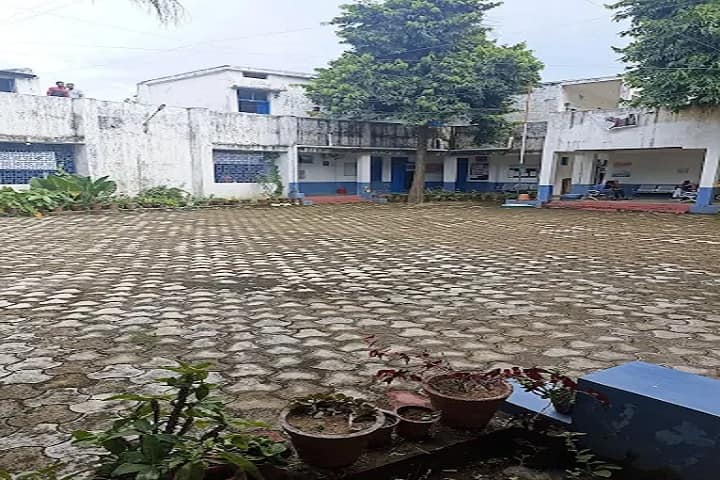 Government Lochan Prasad Pandey College campus in Sarangarh, Chhattisgarh, India — photo 2