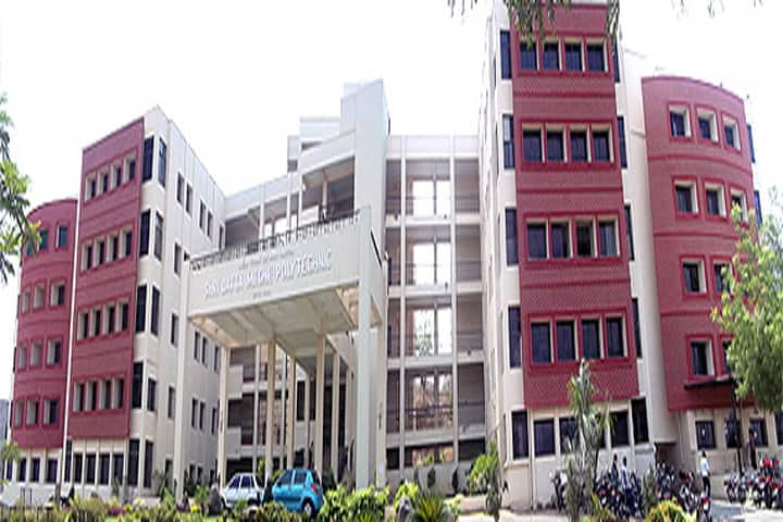 Shri Datta Meghe Polytechnic campus in Nagpur, Maharashtra, India — photo 1