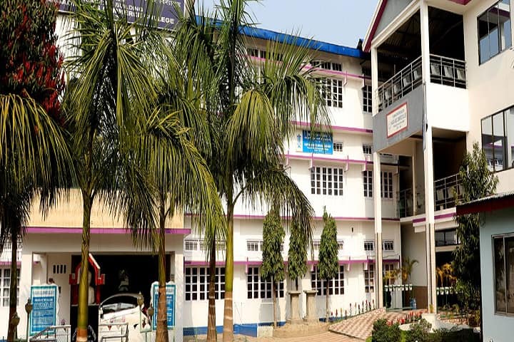Nagaon GNDG Commerce College campus in Nagaon, Assam, India — photo 1