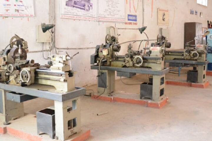Goel Institute of Higher Studies Mahavidyalaya campus in Lucknow, Uttar Pradesh, India — photo 3