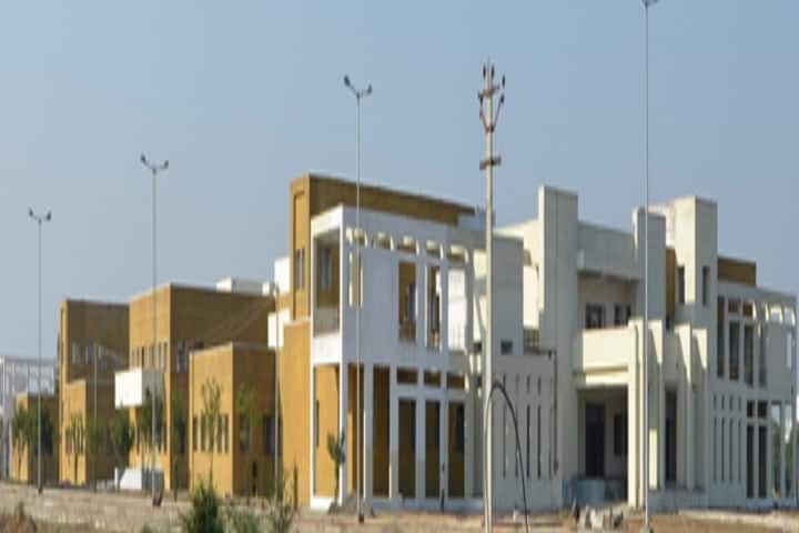 Banda University of Agriculture and Technology campus in Banda, Uttar Pradesh, India — photo 5