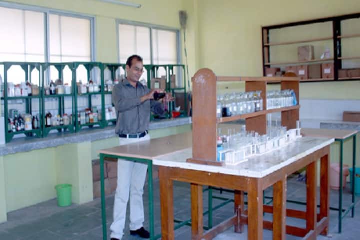 Rajiv Gandhi Government College campus in Bhatapara, Chhattisgarh, India — photo 6
