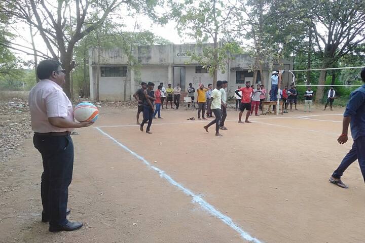 Raichur University campus in Raichur, Karnataka, India — photo 3