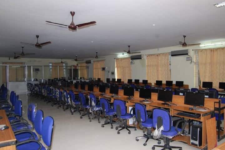 Sree Venkateswara College of Engineering campus in Nellore, Andhra Pradesh, India — photo 5