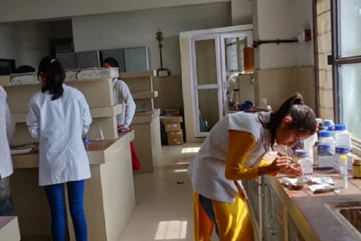 Dr Yashwant Singh Parmar Government Post Graduate College campus in Sirmaur, Himachal Pradesh, India — photo 2