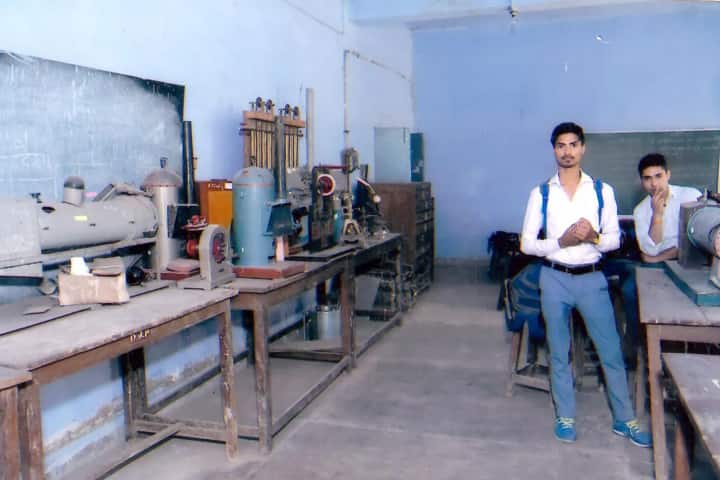 Digamber Jain Polytechnic campus in Baghpat, Uttar Pradesh, India — photo 6
