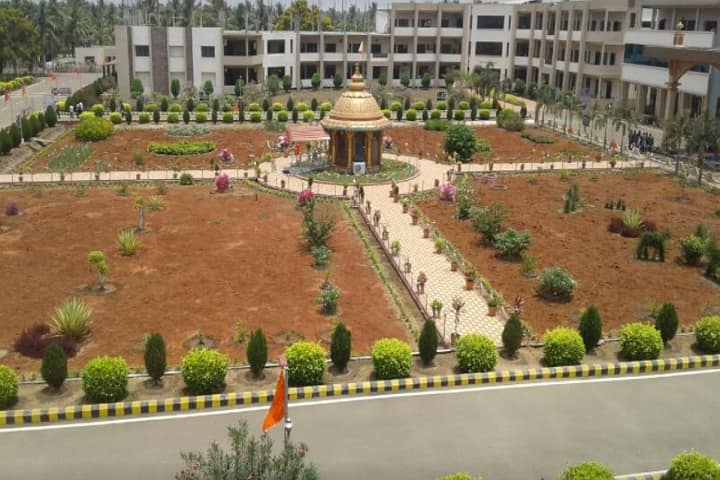 Srinivasa Institute of Engineering and Technology campus in East Godavari, Andhra Pradesh, India — photo 1